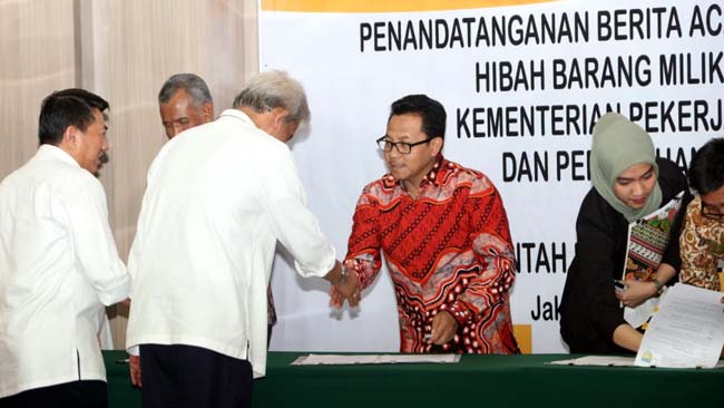 Kota Malang Terima Hibah Barang Senilai Rp 3,85 M dari KeMen PUPR