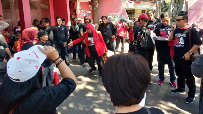 Ratusan Anggota DPC PDIP Malang Menuju Kongres Bali