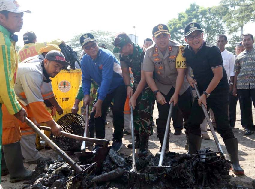 Sutiaji Pesankan Waspada Bencana kepada ASN, Agar Pro Aktif di Lingkungan Sekitar