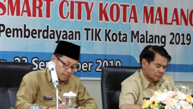 Walikota Sutiaji dan Dinas Infokom Gelar FGD Penyusunan Roadmap Smart City Kota Malang