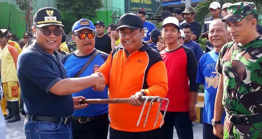 Bung Edi Pimpin Saberkal, Sapu Bersih Kali