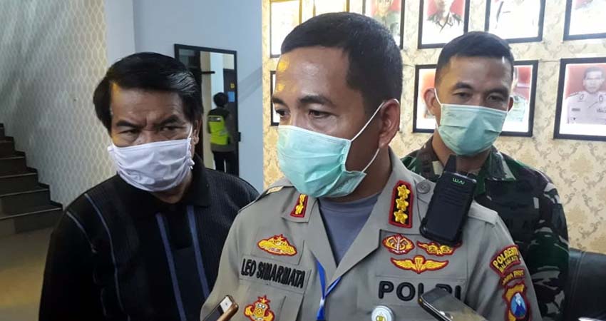 Kapolresta Malang Kota Kombes Pol Dr Leonardus Harapantua Simarmata Permata S Sos SIK MH bersama Dandim 0833 Letkol Inf Tommy Anderson dan Sekda Kota Malang Wasto. (gie)