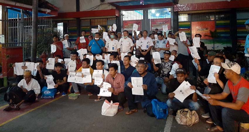 Antisipasi Penyebaran Covid-19, Tahap Awal 65 Narapidana Lapas Malang Dirumahkan