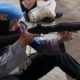 POLWAN : Anggota Polwan Polresta Malang saat latihan menembak yang digelar di lapangan tembak Brimob Den B Pelopor Sat Brimob Polda Jatim. (memo x/fik)