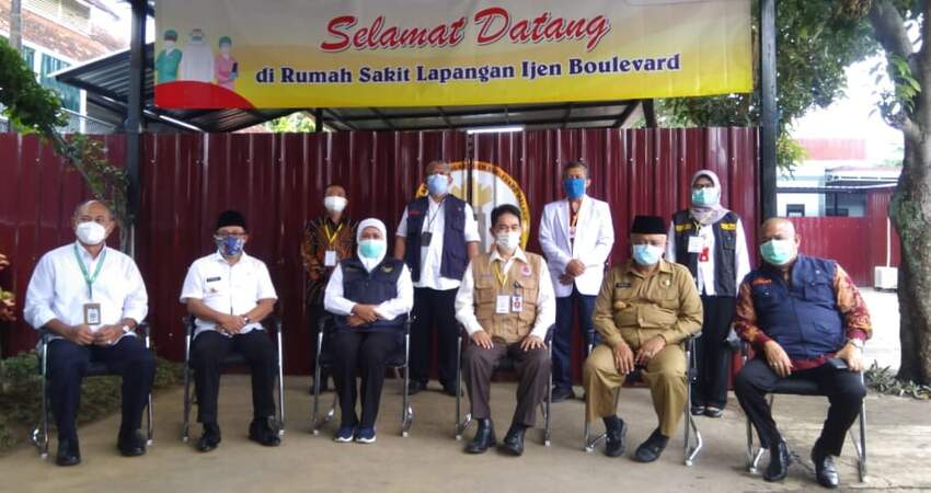 Gubernur Jatim bersama Forpimda Malang Raya saat peresmian RS Lapangan Ijen Boulevard.