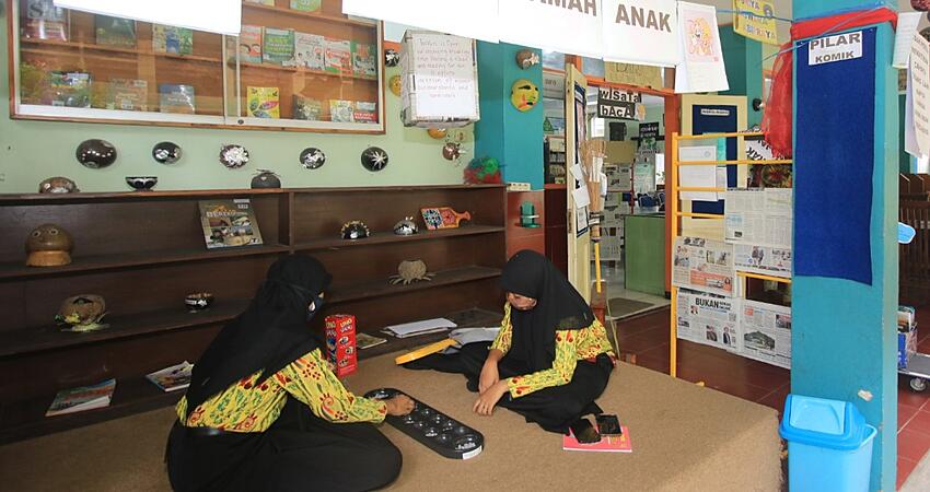 Perpustakaan SMPN 9 Kota Malang Hadirkan Beragam Keunikan