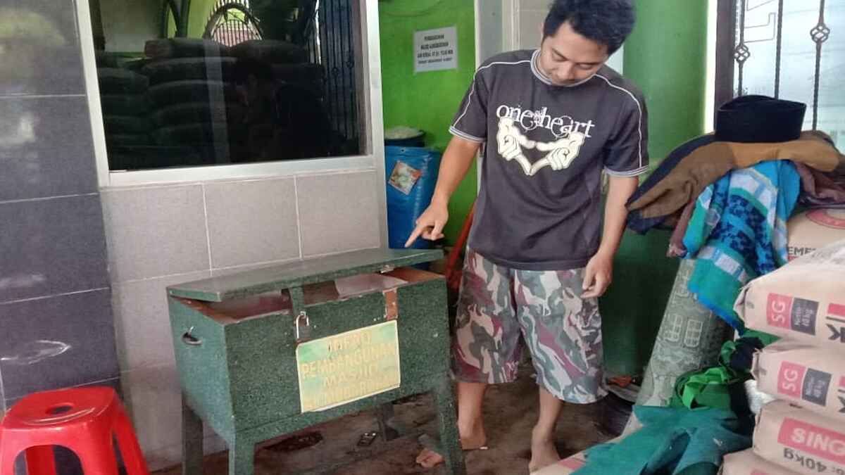 Maling Kotak Amal Beraksi di Bumiayu, Satroni Masjid Al-Mubarokah