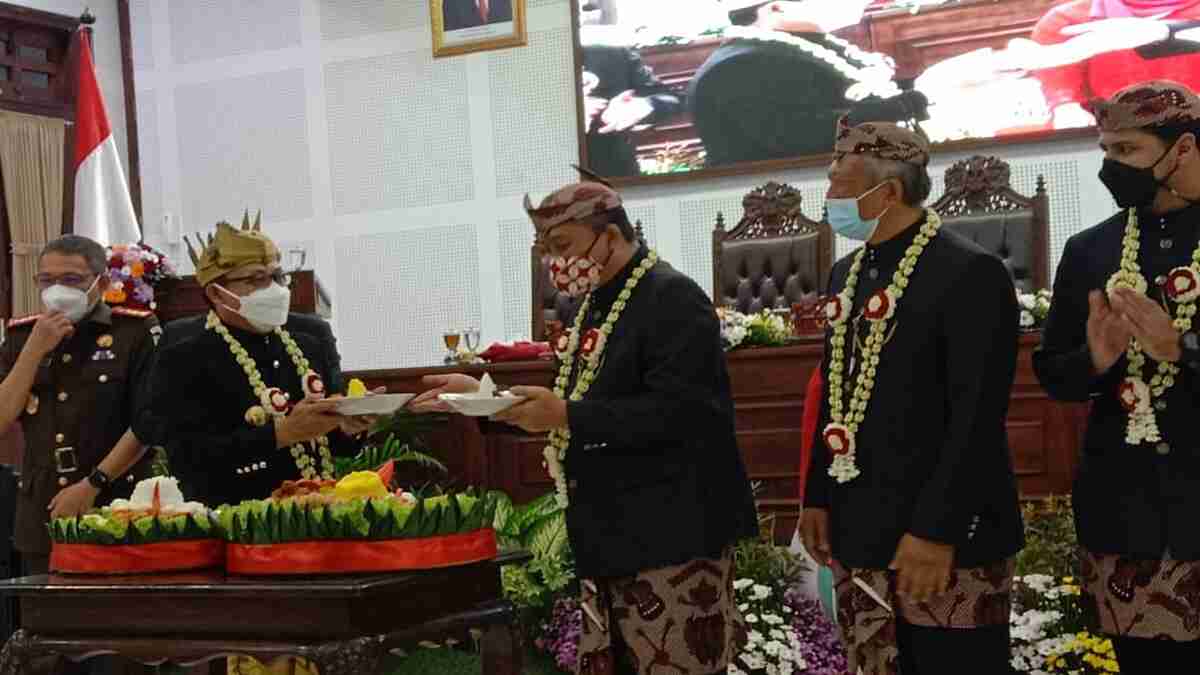 Menuju HUT ke-107 Kota Malang, Wali Kota Sutiaji Sampaikan Deretan Capaian Pembangunan di Paripurna DPRD