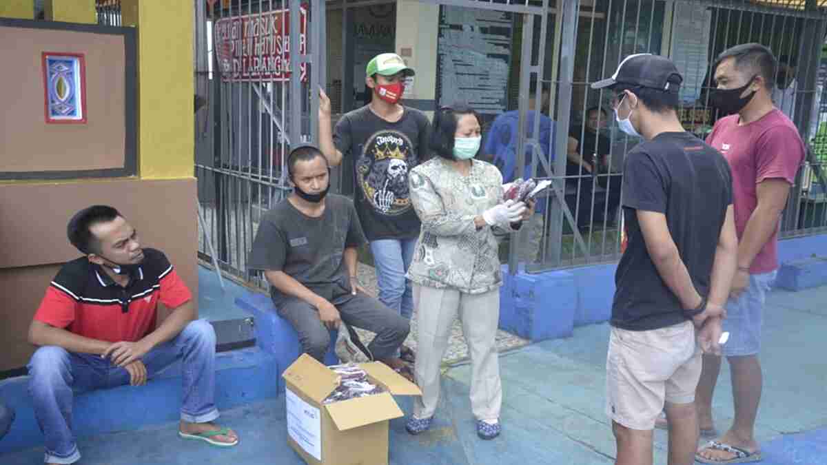 Lapas Kelas 1 Malang Sebar 6500 Masker ke Warga Binaan