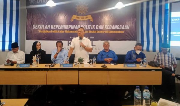 Hadiri Sekolah Kepemimpinan Politik dan Kebangsaan, Zulkifli Hasan Tekankan Pentingnya Ilmu Politik