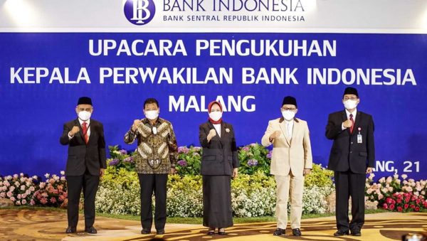 Hadiri Pengukuhan Kepala BI Wilayah Malang, Wali Kota Sutiaji Sampaikan Apresiasi Prestasi dan Sumbangsih