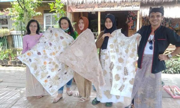 Pelatihan Batik Ecoprint Kampung Budaya Polowijen Kota Malang Terus Diperkuat