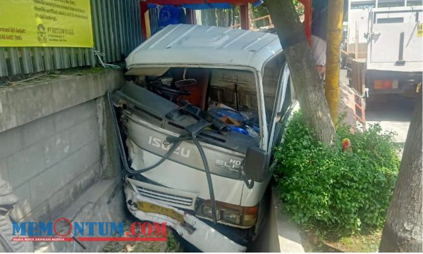 Tiga Unit Mobil Terlibat Laka Beruntun di Gadang Malang