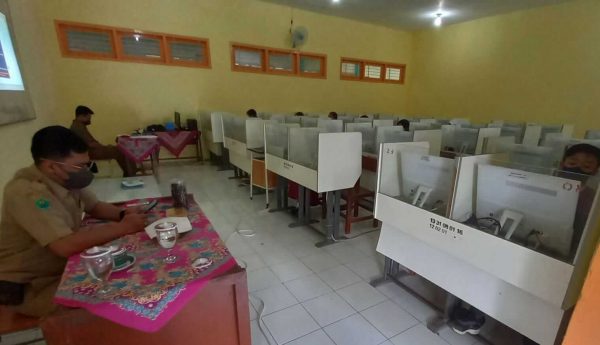 Bahasa Jawa Menjadi Tantangan Bagi Peserta UKD Khusus di Kota Malang