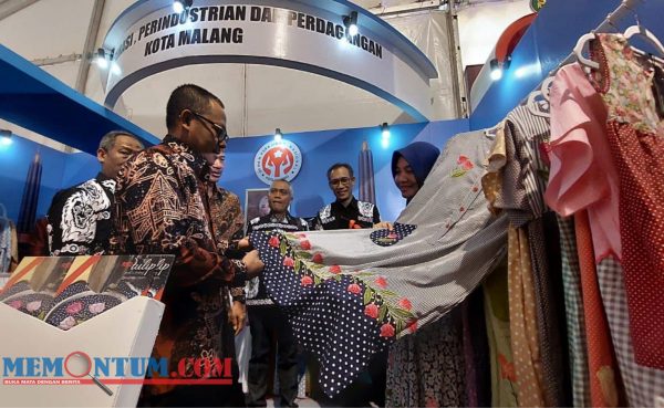 UMKM Daster Bordir Kota Malang Ludes Terjual dalam Pameran Rakernas Apeksi di Padang