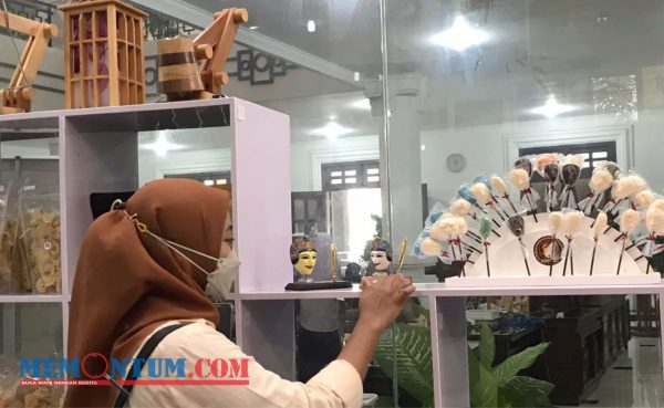 UMKM Dismart Gelar Pameran Tunggal Karya Anak Berkebutuhan Khusus