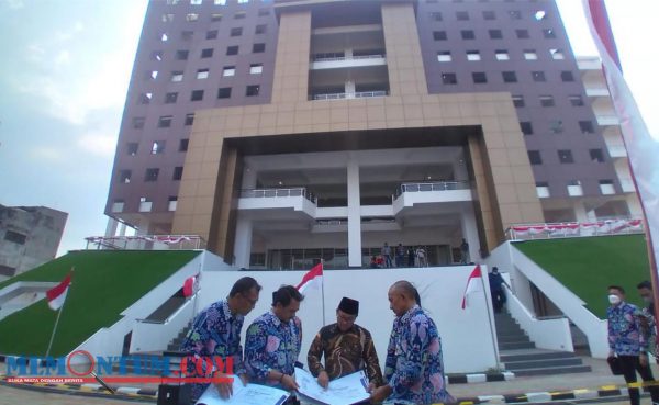 Wali Kota Sutiaji Sayangkan Konsep Green Building dengan Desain Bangunan Terbuka di MCC Malah Tertutup