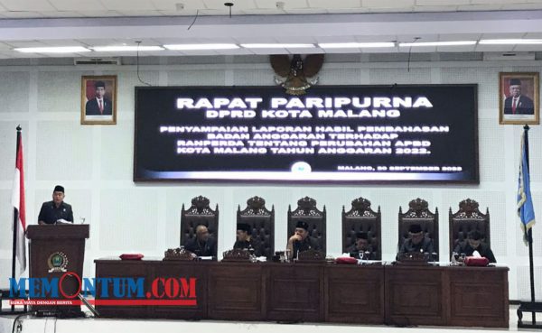 Rapat Paripurna Banggar Ranperda Perubahan APBD 2022 Sepakati Coret Pembangunan Alun-Alum Tugu Kota Malang