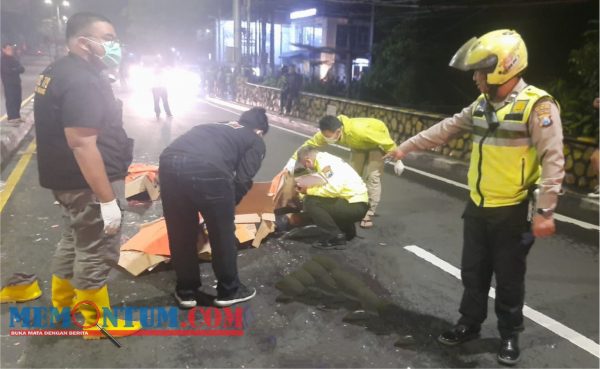 Terlempar hingga Kolong Bus, Dua Pengendara Motor Asal Kota Malang Meregang Nyawa