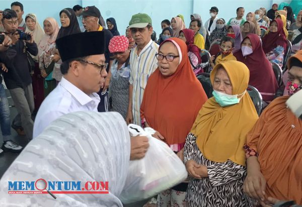 Apresiasi Kinerja BKM, Wali Kota Malang Serahkan Bantuan untuk Masyarakat Kurang Mampu di Sukun