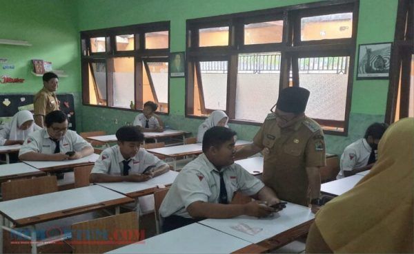 Pastikan UKD dan Ujian Sekolah Lancar, Wali Kota Malang Pantau Pelaksanaan